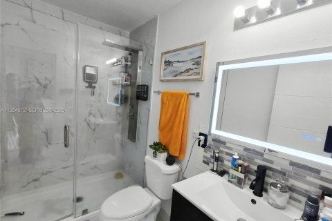 Adosado en venta en Homestead, Florida, 4 dormitorios, 133.22 m2 № 2011313 - foto 15