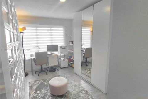 Adosado en venta en Homestead, Florida, 4 dormitorios, 133.22 m2 № 2011313 - foto 28