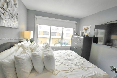 Adosado en venta en Homestead, Florida, 4 dormitorios, 133.22 m2 № 2011313 - foto 19