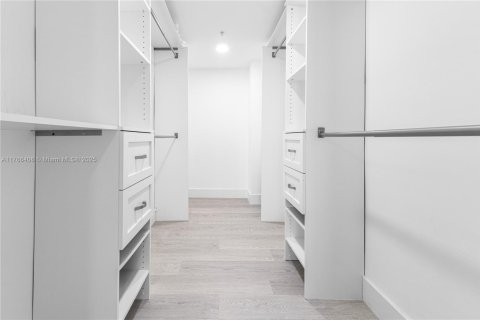 Condominio en venta en Hollywood, Florida, 2 dormitorios, 111.3 m2 № 1920950 - foto 12