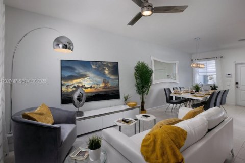 Touwnhouse à vendre à Homestead, Floride: 3 chambres, 123.65 m2 № 2087120 - photo 17