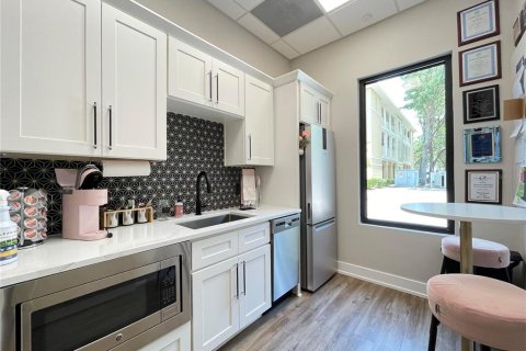 Propiedad comercial en alquiler en Gainesville, Florida № 1656892 - foto 10