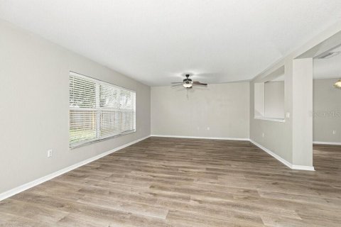 Villa ou maison à louer à Lakeland, Floride: 3 chambres, 255.39 m2 № 2413557 - photo 5