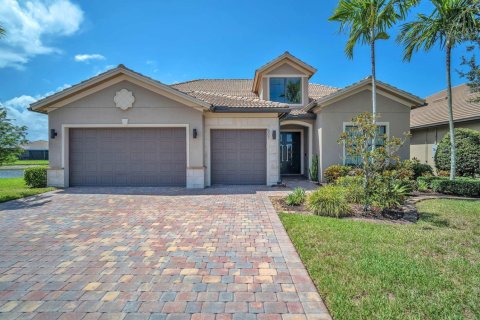 Villa ou maison à vendre à Jupiter, Floride: 4 chambres, 358.23 m2 № 2247307 - photo 17