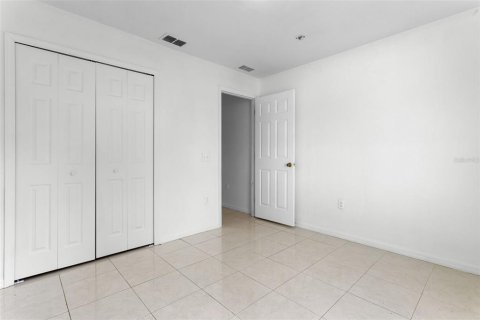 Casa en venta en Kissimmee, Florida, 3 dormitorios, 125.7 m2 № 1905762 - foto 19