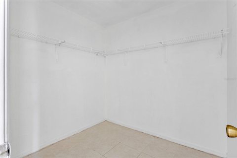 Casa en venta en Kissimmee, Florida, 3 dormitorios, 125.7 m2 № 1905762 - foto 27