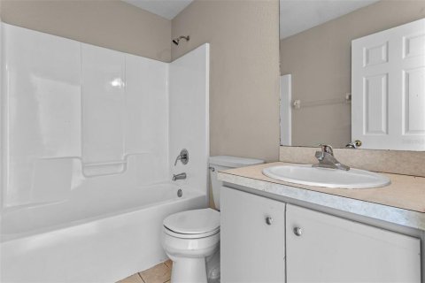 Casa en venta en Kissimmee, Florida, 3 dormitorios, 125.7 m2 № 1905762 - foto 20