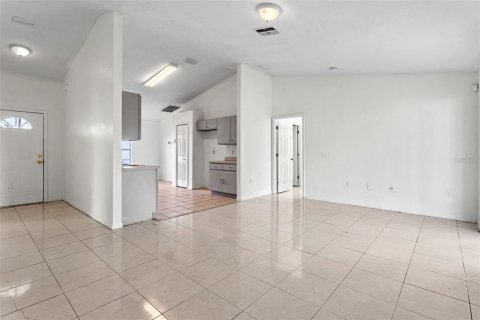 Casa en venta en Kissimmee, Florida, 3 dormitorios, 125.7 m2 № 1905762 - foto 7