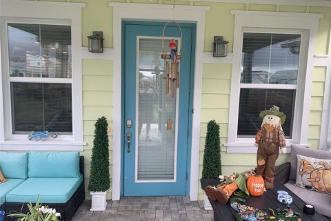 House in Daytona Beach, Florida 2 bedrooms, 111.95 sq.m. № 2402751 - photo 3