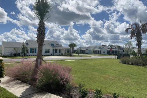 House in Daytona Beach, Florida 2 bedrooms, 111.95 sq.m. № 2402751 - photo 5