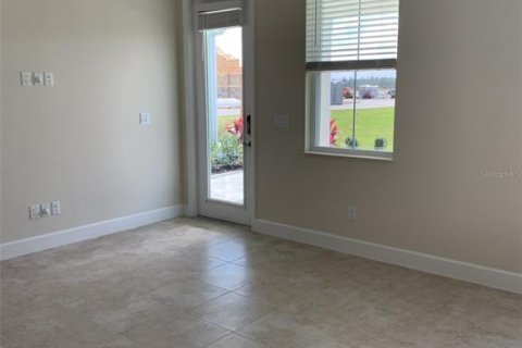 House in Daytona Beach, Florida 2 bedrooms, 111.95 sq.m. № 2402751 - photo 10