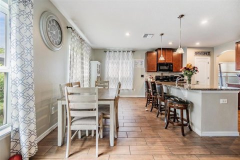 Casa en alquiler en New Port Richey, Florida, 4 dormitorios, 257.99 m2 № 1908418 - foto 17