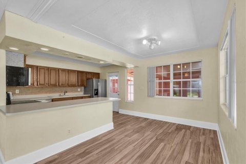 Casa en venta en Saint Petersburg, Florida, 3 dormitorios, 128.11 m2 № 1725282 - foto 14