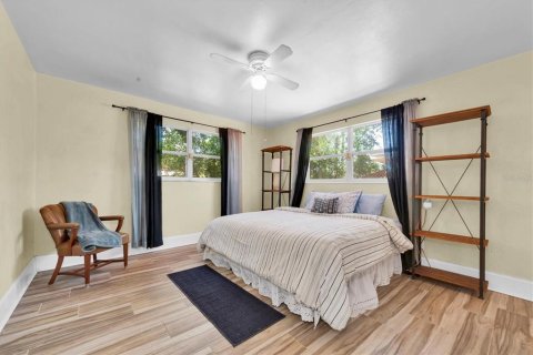 Casa en venta en Saint Petersburg, Florida, 3 dormitorios, 128.11 m2 № 1725282 - foto 18