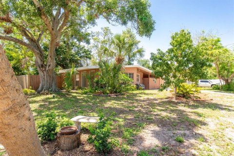 Casa en venta en Saint Petersburg, Florida, 3 dormitorios, 128.11 m2 № 1725282 - foto 4