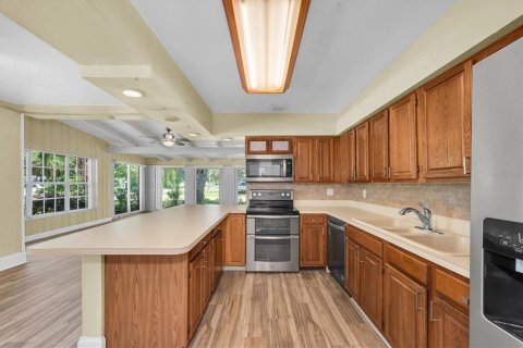 Casa en venta en Saint Petersburg, Florida, 3 dormitorios, 128.11 m2 № 1725282 - foto 11