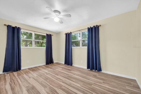 Casa en venta en Saint Petersburg, Florida, 3 dormitorios, 128.11 m2 № 1725282 - foto 21