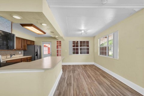 Casa en venta en Saint Petersburg, Florida, 3 dormitorios, 128.11 m2 № 1725282 - foto 15