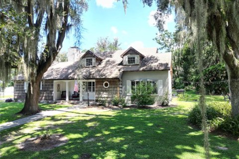 Villa ou maison à Dade City, Floride 3 chambres, 136.47 m2 № 2296413