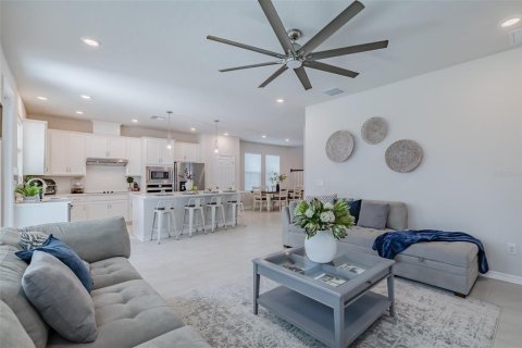 Casa en venta en Wesley Chapel, Florida, 4 dormitorios, 229.84 m2 № 1562701 - foto 17