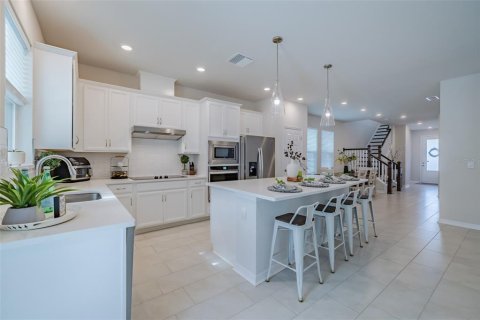 Casa en venta en Wesley Chapel, Florida, 4 dormitorios, 229.84 m2 № 1562701 - foto 10