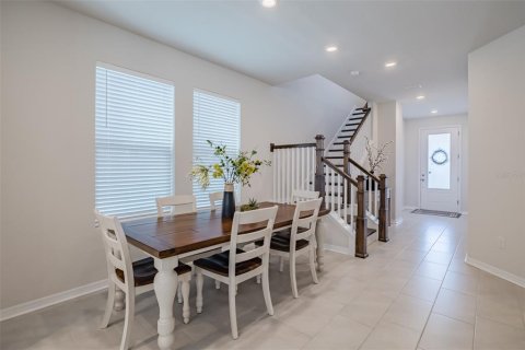 Casa en venta en Wesley Chapel, Florida, 4 dormitorios, 229.84 m2 № 1562701 - foto 7