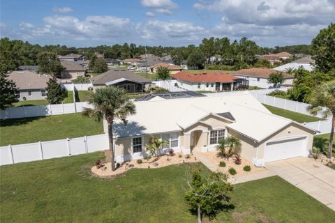 House in Palm Coast, Florida 3 bedrooms, 163.97 sq.m. № 2375462