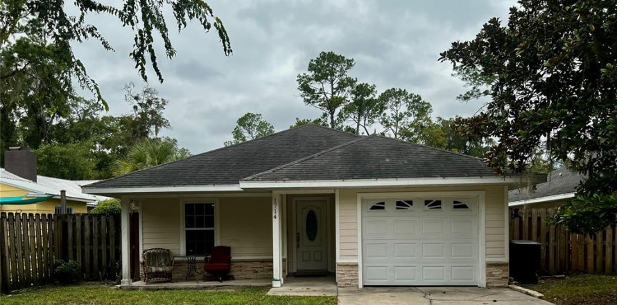 Casa en Gainesville, Florida 3 dormitorios, 117.24 m2 № 2386533