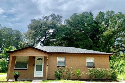 House in Apopka, Florida 3 bedrooms, 82.5 sq.m. № 1883321 - photo 1