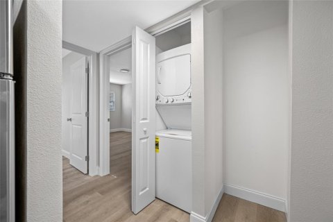 Appartement à louer à Tampa, Floride: 2 chambres, 55.74 m2 № 1681378 - photo 11