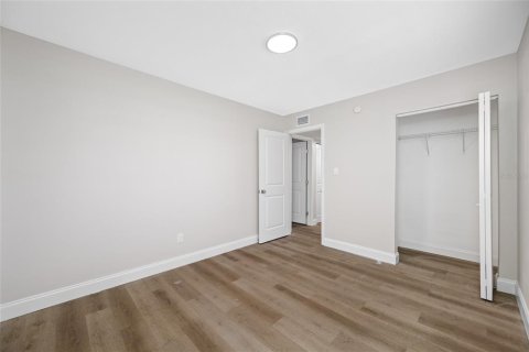 Appartement à louer à Tampa, Floride: 2 chambres, 55.74 m2 № 1681378 - photo 16