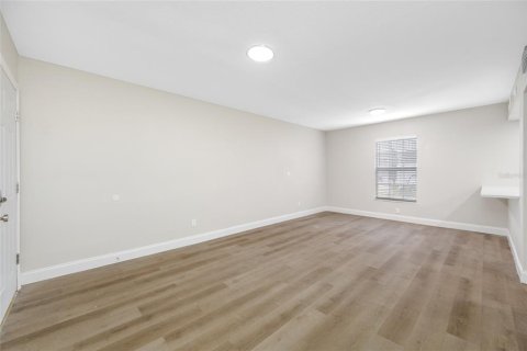 Appartement à louer à Tampa, Floride: 2 chambres, 55.74 m2 № 1681378 - photo 7