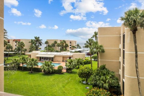 Condominio en venta en Jensen Beach, Florida, 2 dormitorios, 112.5 m2 № 2181685 - foto 8
