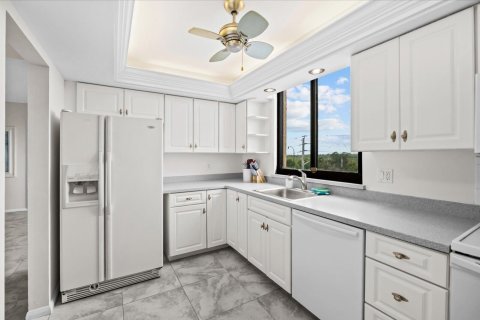 Condominio en venta en Jensen Beach, Florida, 2 dormitorios, 112.5 m2 № 2181685 - foto 3
