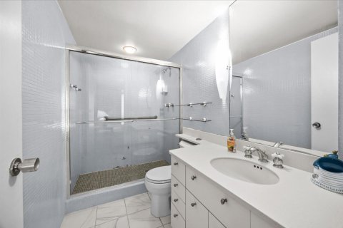 Condominio en venta en Jensen Beach, Florida, 2 dormitorios, 112.5 m2 № 2181685 - foto 15
