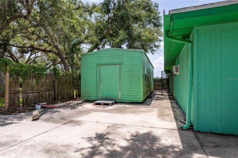 Immobilier commercial à vendre à Punta Gorda, Floride: 313.55 m2 № 2097968 - photo 10
