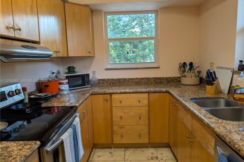 Propiedad comercial en venta en Fort Lauderdale, Florida № 2090425 - foto 26