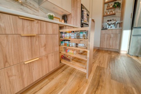 Купить виллу или дом в Дэвенпорт, Флорида 4 комнаты, 221.76м2, № 2204344 - фото 26