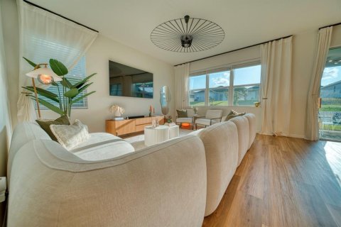 Купить виллу или дом в Дэвенпорт, Флорида 4 комнаты, 221.76м2, № 2204344 - фото 29