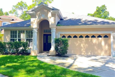 House in Orlando, Florida 3 bedrooms, 179.77 sq.m. № 1885505 - photo 1