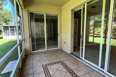 House in Orlando, Florida 3 bedrooms, 179.77 sq.m. № 1885505 - photo 20