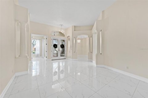 Villa ou maison à vendre à Tampa, Floride: 4 chambres, 300.35 m2 № 2436774 - photo 4