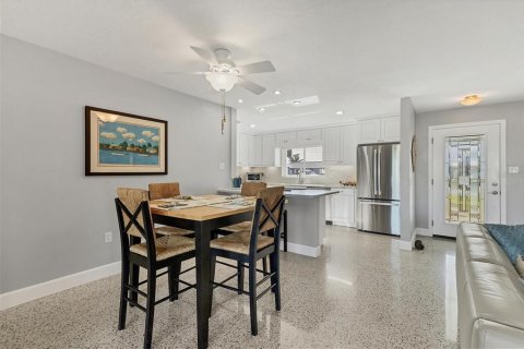 Casa en venta en Palmetto, Florida, 2 dormitorios, 141.12 m2 № 1590450 - foto 12