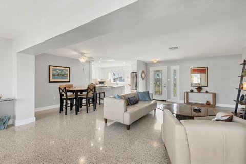 Casa en venta en Palmetto, Florida, 2 dormitorios, 141.12 m2 № 1590450 - foto 11