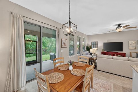 Casa en venta en Wesley Chapel, Florida, 4 dormitorios, 214.7 m2 № 1910570 - foto 21