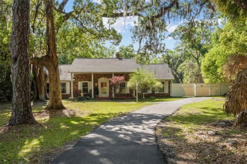 Casa en Brooksville, Florida 4 dormitorios, 149.11 m2 № 2226884