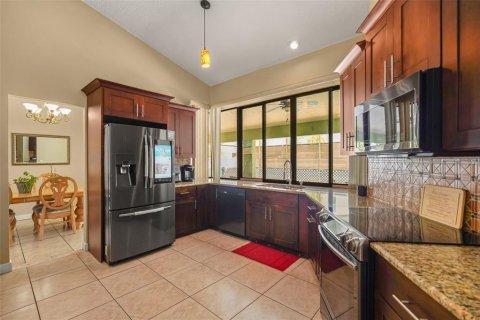 Villa ou maison à vendre à Kissimmee, Floride: 4 chambres, 179.3 m2 № 2227219 - photo 14