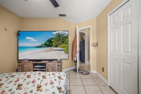 Villa ou maison à vendre à Kissimmee, Floride: 4 chambres, 179.3 m2 № 2227219 - photo 20