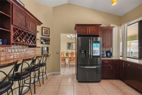 Villa ou maison à vendre à Kissimmee, Floride: 4 chambres, 179.3 m2 № 2227219 - photo 13