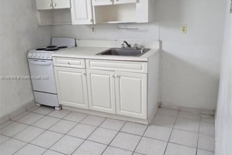 Appartement à louer à Hialeah, Floride: 2 chambres, 425.49 m2 № 1943931 - photo 15